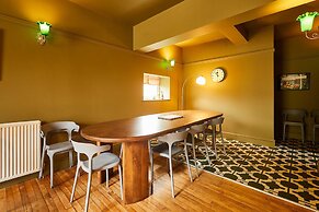 Host Stay - Mulgrave House