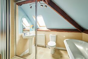 Host Stay - Mulgrave House