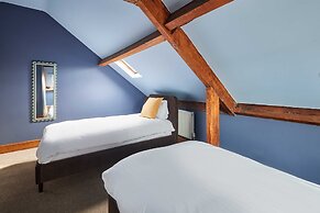 Host Stay - Mulgrave House