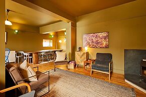 Host Stay - Mulgrave House