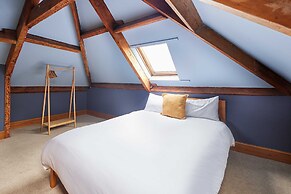 Host Stay - Mulgrave House