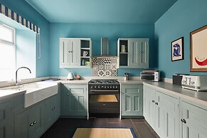 Host Stay - Mulgrave House