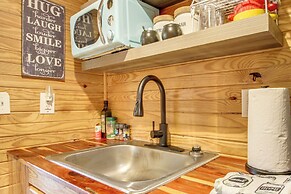 Tiny Cabin Getaway in the Tennessee River Valley