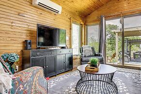 Tiny Cabin Getaway in the Tennessee River Valley