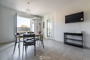 Modern 2BR Retreat in Pula - Bright Quiet