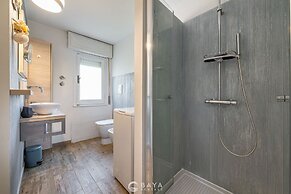 Seaside Villa Apartment With Beach Access