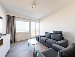 Beachside Stay for 4 in Blankenberge