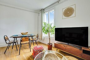 Charming Apartment 2br/4p - Saint-denis
