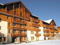 Residence: 4-bedroom Duplex Apartment