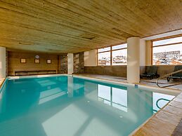 Residence: 4-bedroom Duplex Apartment