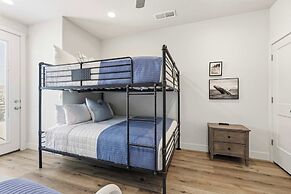 The Retreat - Resort Amenities - New Listing