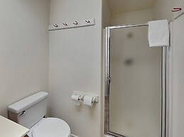 Mountain View Cedar Lodge Cabin