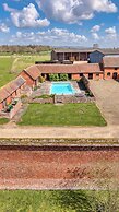 Stunning Five BD Home Near Tewkesbury