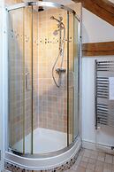 Stunning Five BD Home Near Tewkesbury