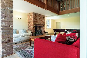 Stunning Five BD Home Near Tewkesbury