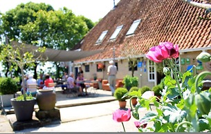 Br Ndemar Boerderijkamer