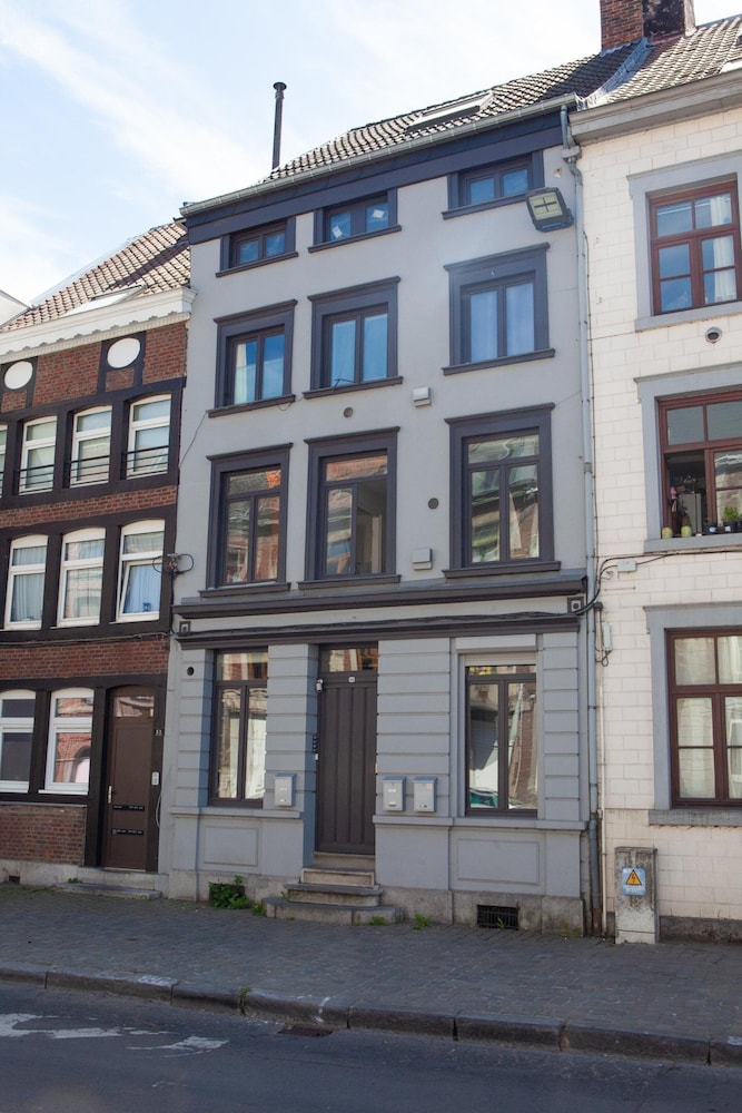 Spacious Verviers City House for 14 Guests