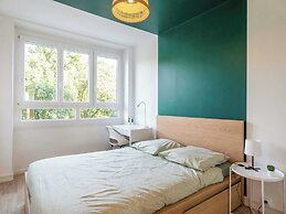 Private Room in a Shared Apartment - Bron