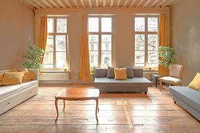Spacious Duplex in Antwerp Old Town