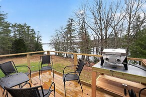 Forest Backdrop Midcoast Maine Quiet Escape 3 Bedroom Home