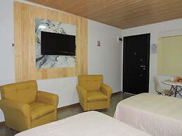 Jardines Inn