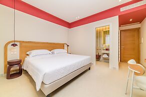Suites 21 Luxury Apartment