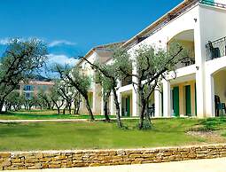 Apartment in Maussane-les-alpilles