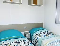 Family Lodge Near Beach & Pool