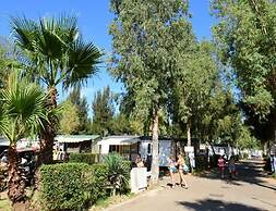 Family Lodge Near Beach & Pool