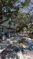 Bed & Breakfast Coconut Grove Miami