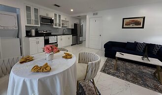 Bed & Breakfast Coconut Grove Miami