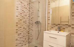 Private Room in a Shared Apartment - Bron