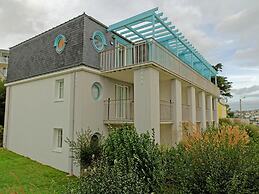 Apartment Near Trescadec Beach