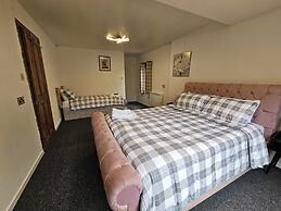Cozy Inchbae Cottage - Garve Getaway