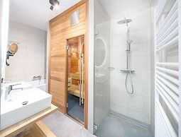 Beachfront Apartment for Four in Workum