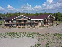 Beachfront Apartment for Four in Workum