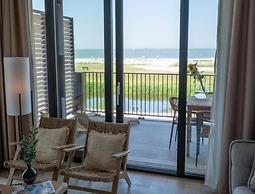 Waterfront Gem With Private Sauna