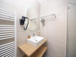 Waterfront Escape for Two at Soal