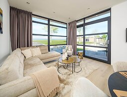 Waterfront Villa With Private Rooftop