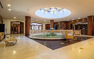 ELİT PERLA SUIT