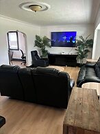 Regency Retreat