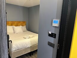 The Hyve Budget Hotel Rotterdam