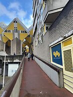 The Hyve Budget Hotel Rotterdam