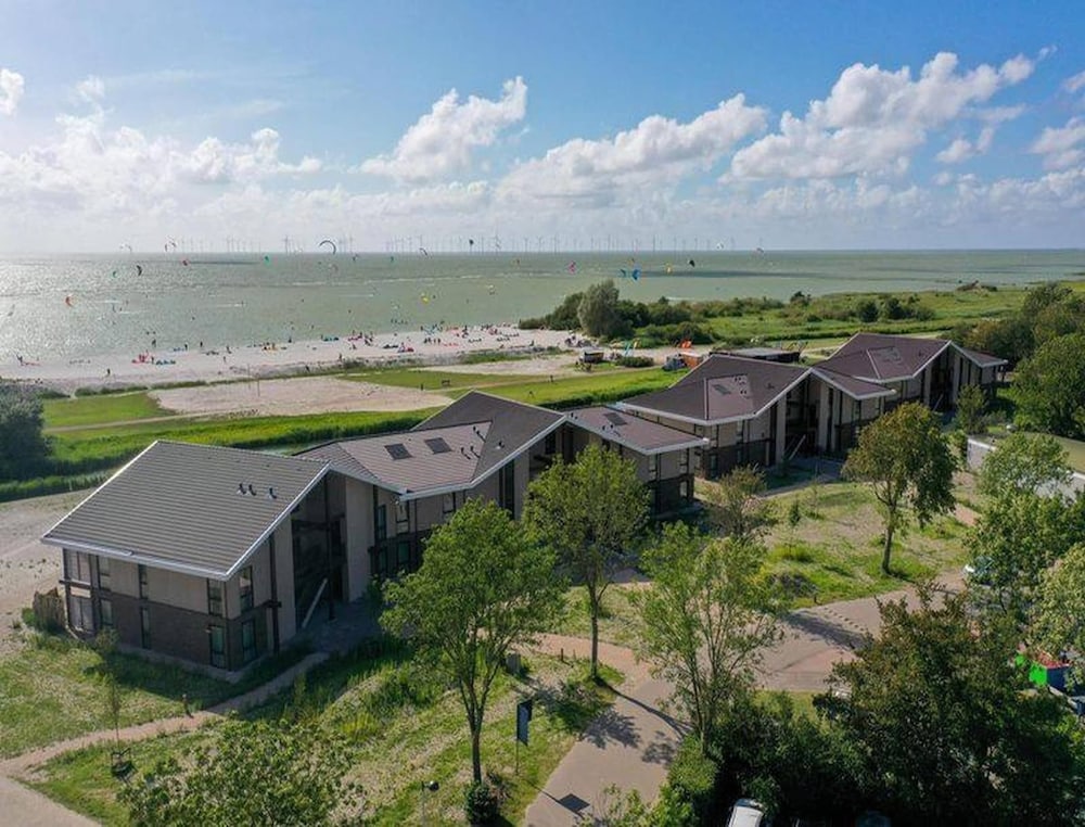 Luxury Workum Waterside Stay With Sauna