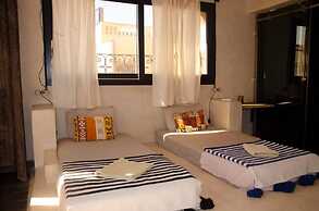 RIAD ATLAS SURF