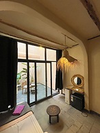 RIAD ATLAS SURF