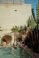 RIAD ATLAS SURF