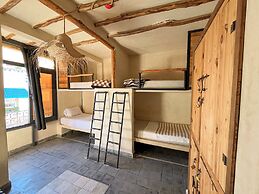 RIAD ATLAS SURF