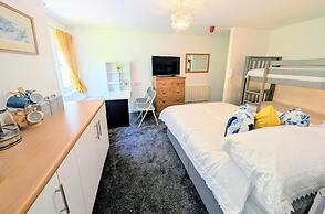 Parkside Lodge Hotel