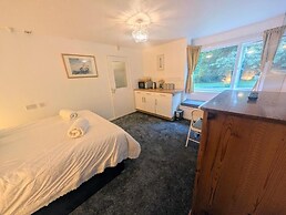 Parkside Lodge Hotel